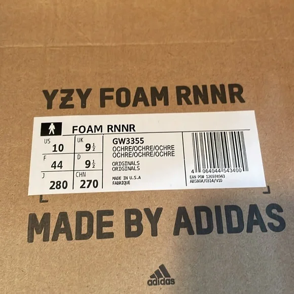 Adidas Yeezy Foam Runners men’s size 10